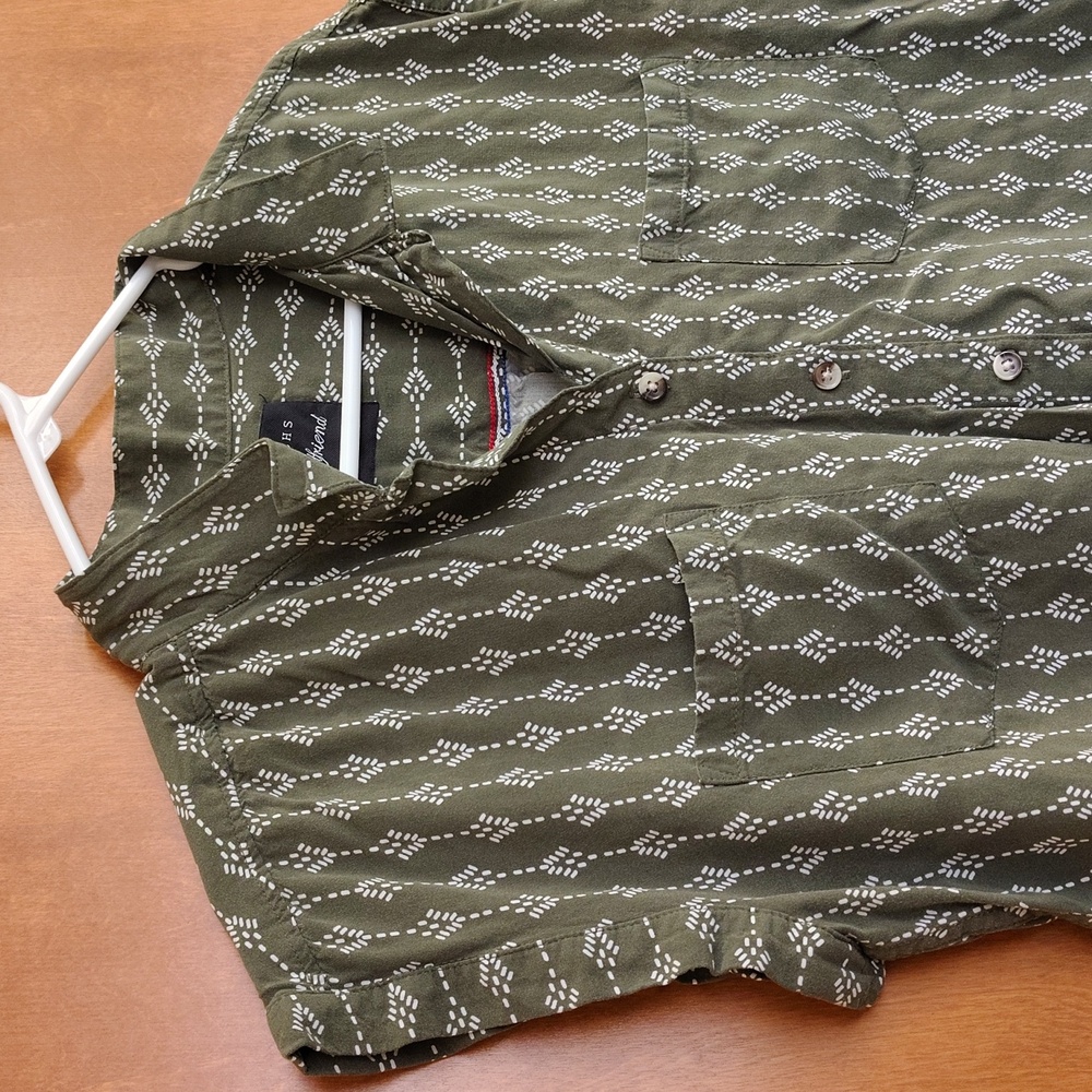 Jachs Girlfriend Olive And White Button Down Cap Sleeve Shirt - Picture 3 of 8